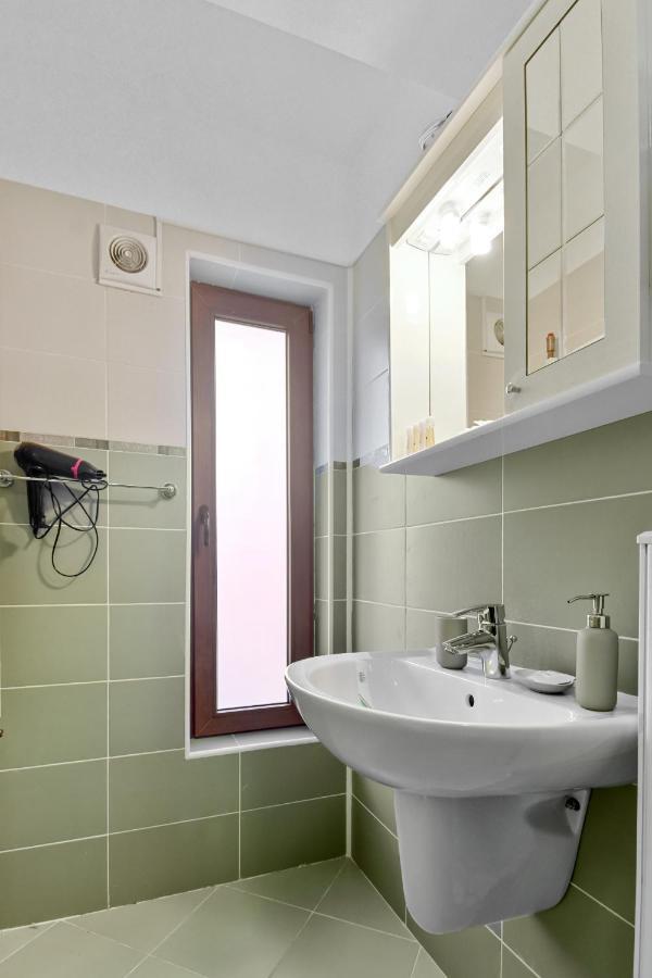 Cozy Montain Studio Apartment Sinaia Luaran gambar